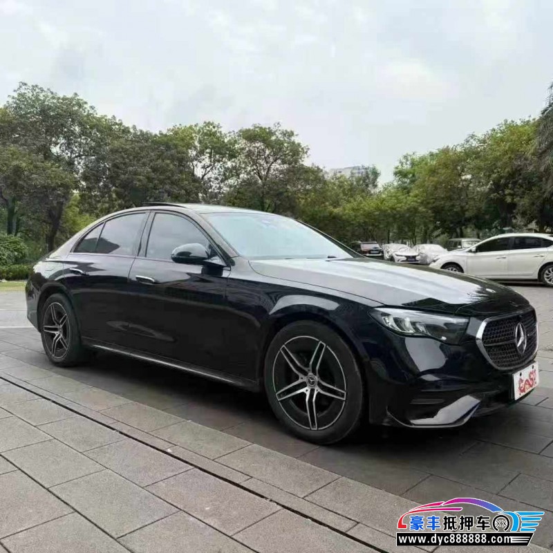 24年奔驰E轿车抵押车出售
