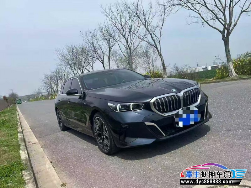 24年宝马5系轿车抵押车出售