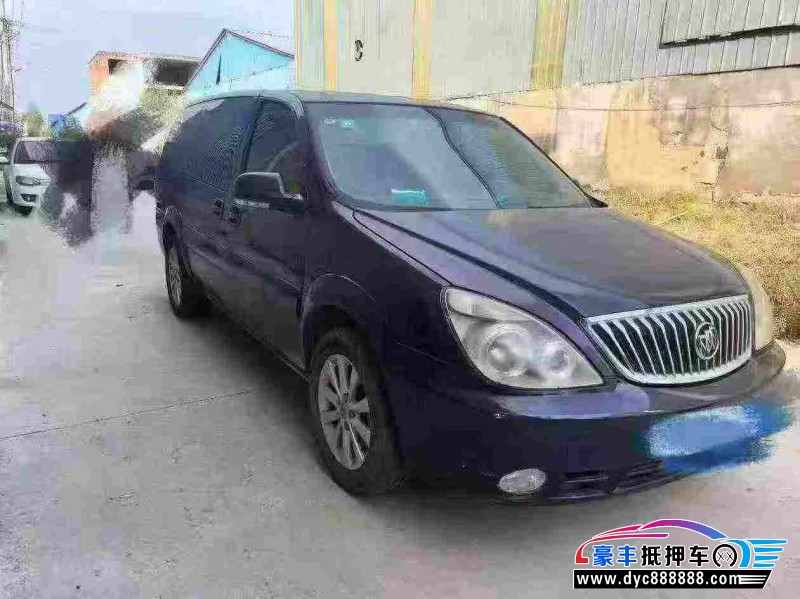 15年别克GL8轿车抵押车出售