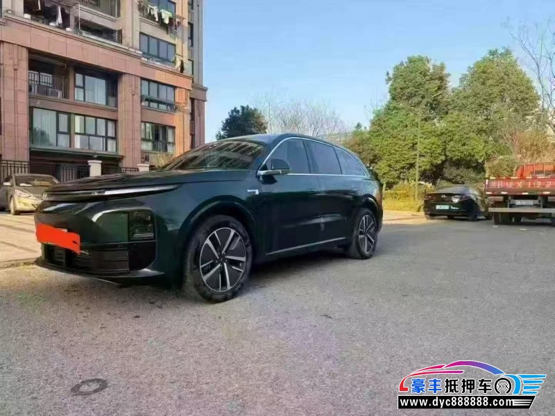 25年理想L6轿车抵押车出售