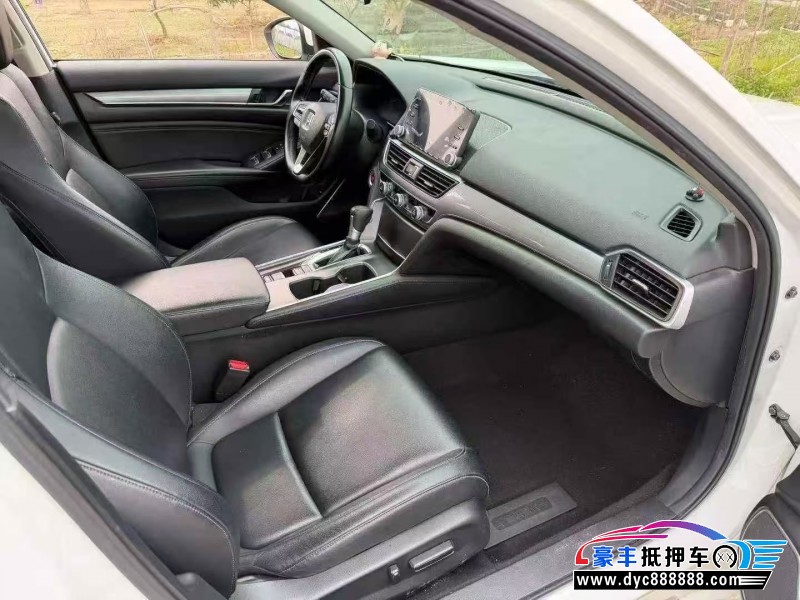 21年本田雅阁轿车抵押车出售