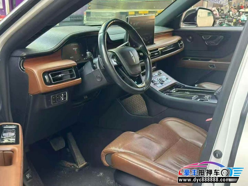 20年林肯飞行家轿车抵押车出售