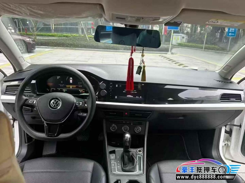22年大众朗逸轿车抵押车出售