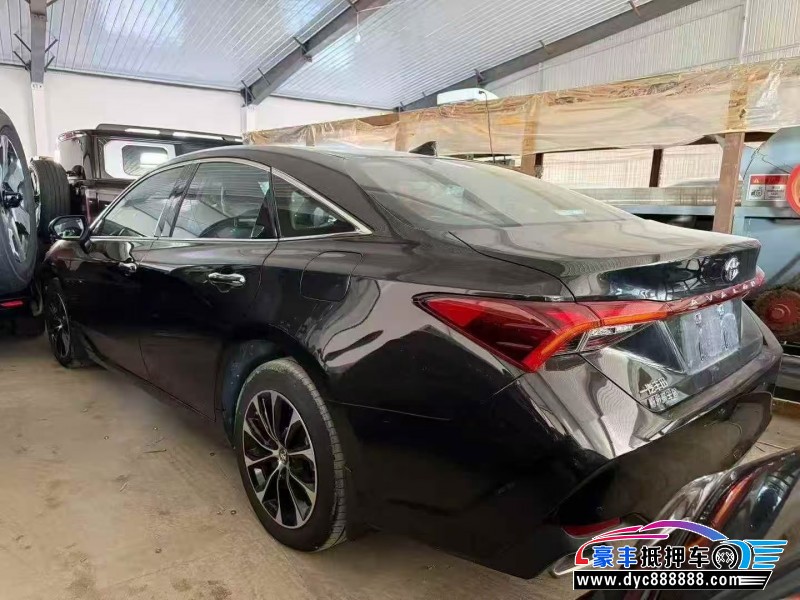 24年丰田亚洲龙轿车抵押车出售