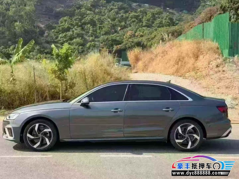 22年奥迪A4L轿车抵押车出售