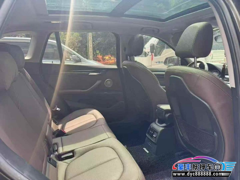 21年宝马X1SUV抵押车出售