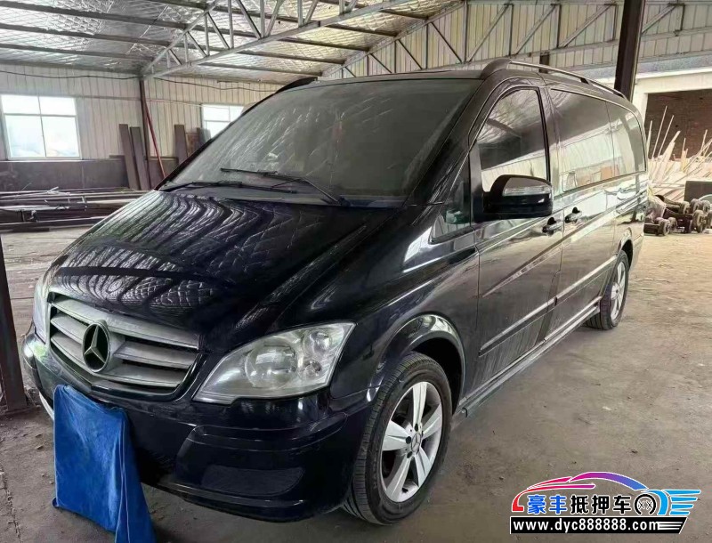 16年奔驰唯雅诺MPV抵押车出售
