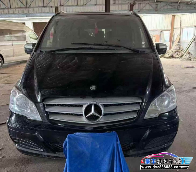 16年奔驰唯雅诺MPV抵押车出售