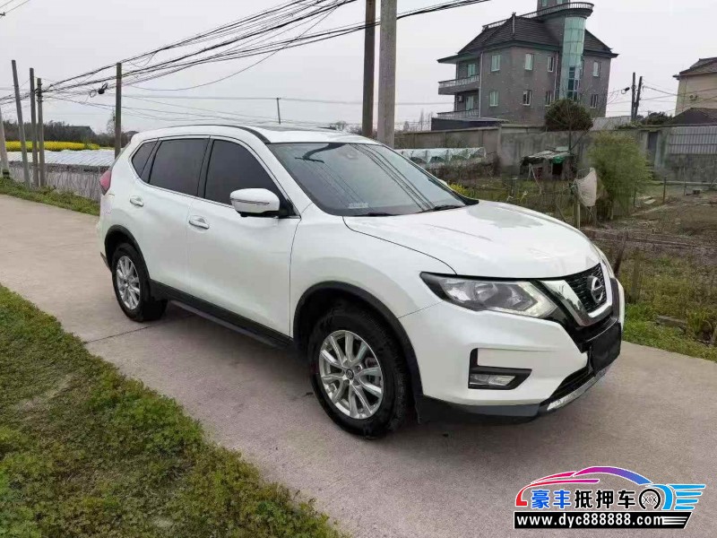 20年日产奇骏SUV抵押车出售