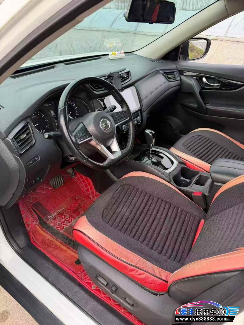 20年日产奇骏SUV抵押车出售