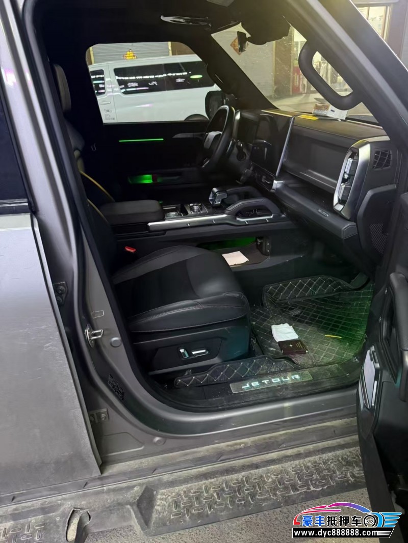 24年捷途旅行者轿车抵押车出售