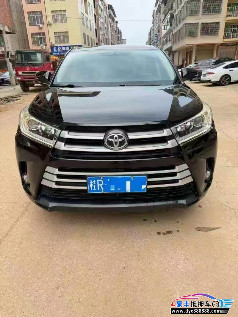 19年丰田汉兰达轿车抵押车出售