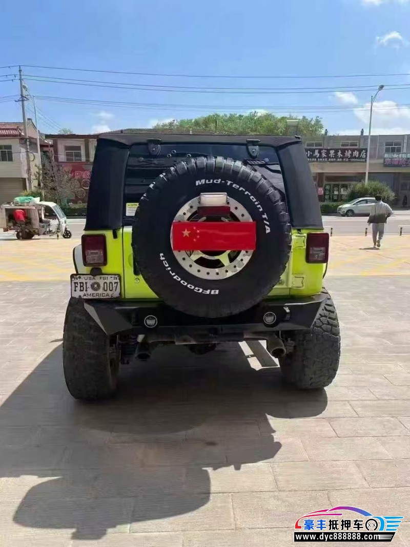 15年Jeep牧马人轿车抵押车出售