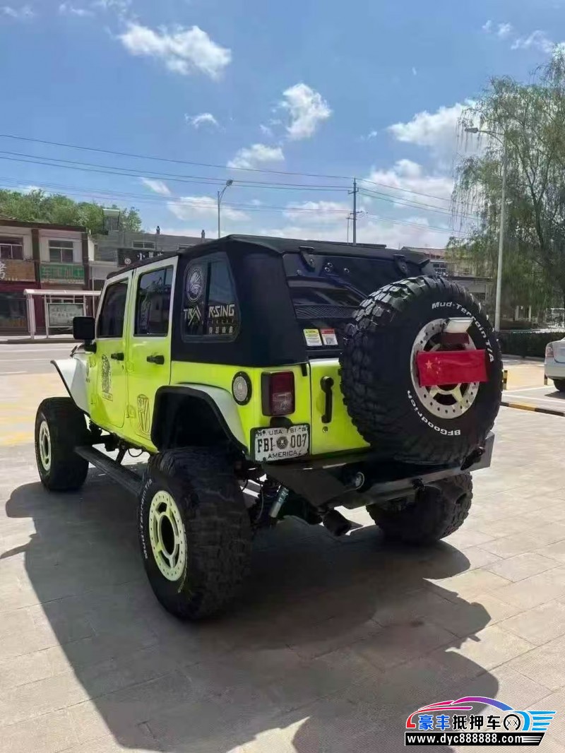 15年Jeep牧马人轿车抵押车出售