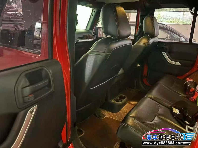 17年Jeep牧马人轿车抵押车出售