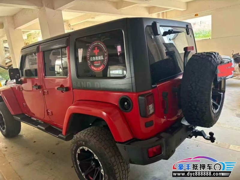 17年Jeep牧马人轿车抵押车出售