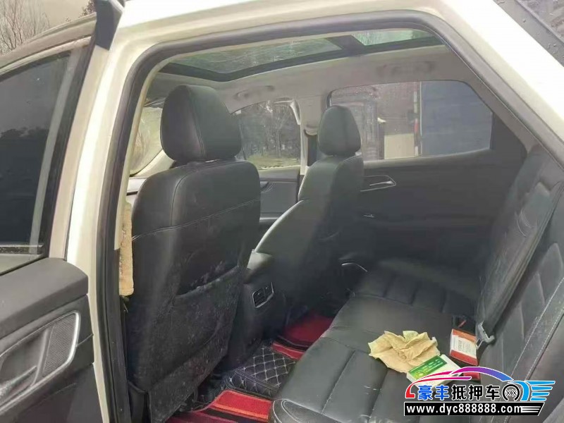 19年名爵HS轿车抵押车出售