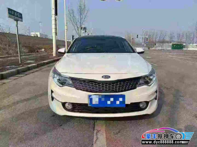 17年起亚K5轿车抵押车出售