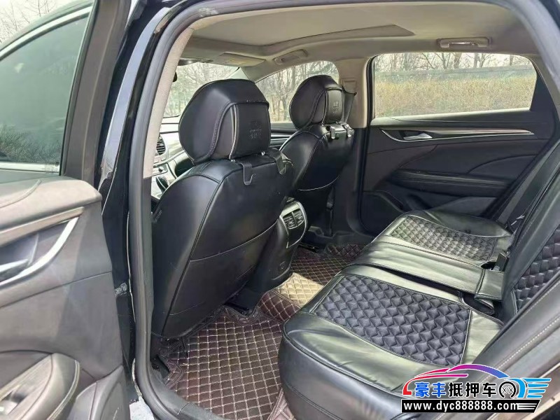 20年别克君越轿车抵押车出售