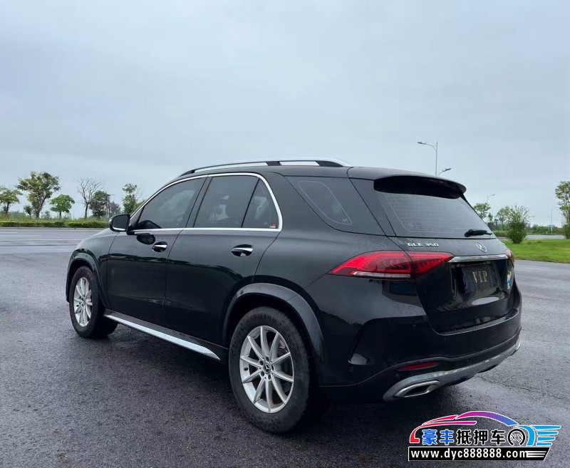 20年奔驰GLE轿车抵押车出售