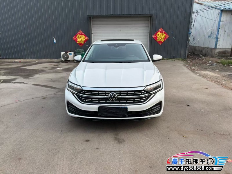 22年大众速腾轿车抵押车出售