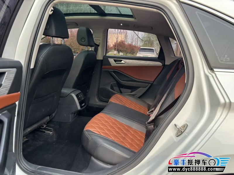 22年大众速腾轿车抵押车出售