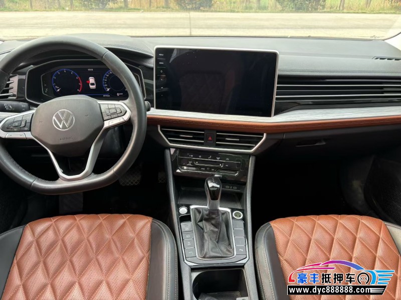 22年大众速腾轿车抵押车出售