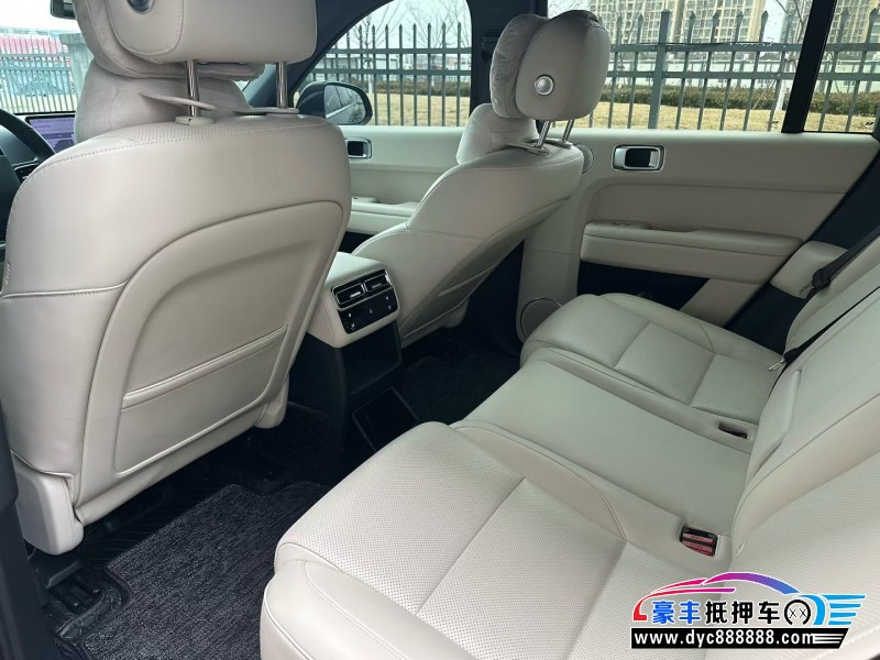 24年理想L6轿车抵押车出售