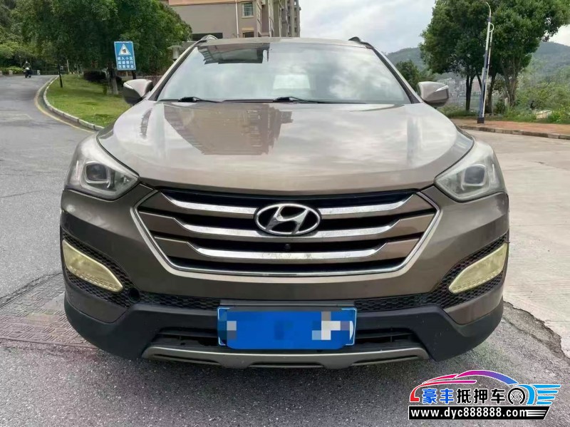 15年现代途胜轿车