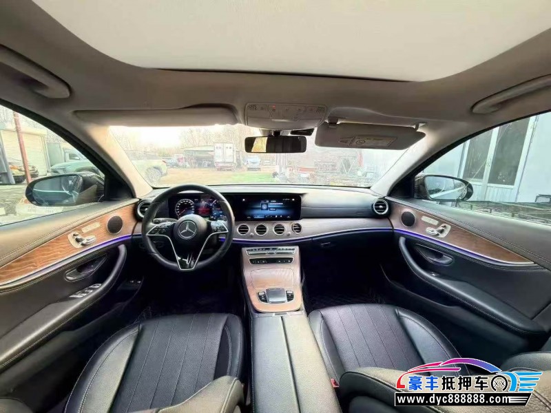 21年奔驰E轿车抵押车出售