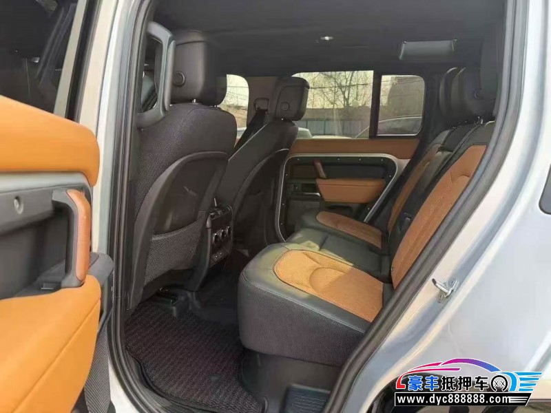 23年路虎卫士轿车抵押车出售