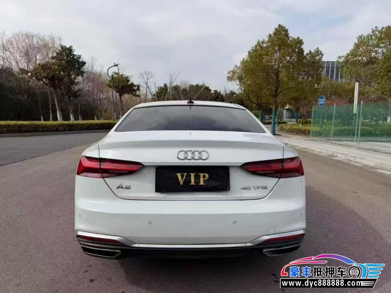 21年奥迪A5轿车抵押车出售