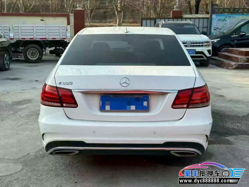 15年奔驰E轿车抵押车出售