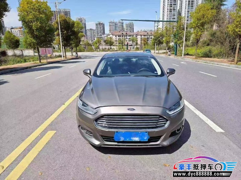 抵押车出售15年福特蒙迪欧轿车