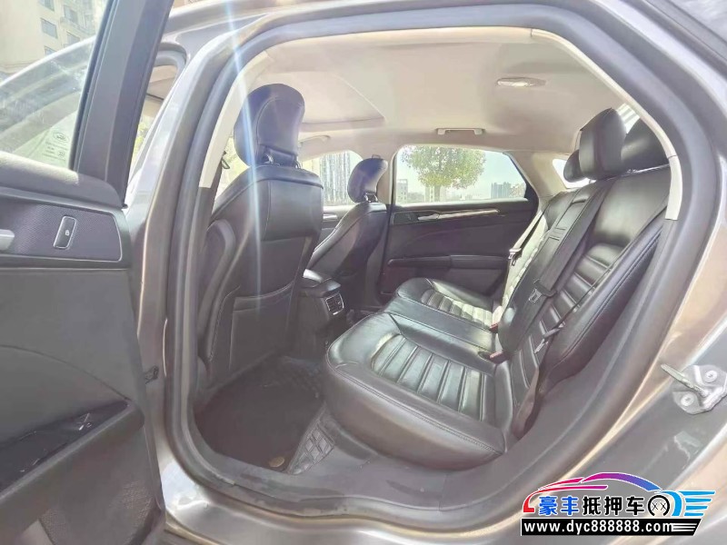 15年福特蒙迪欧轿车抵押车出售