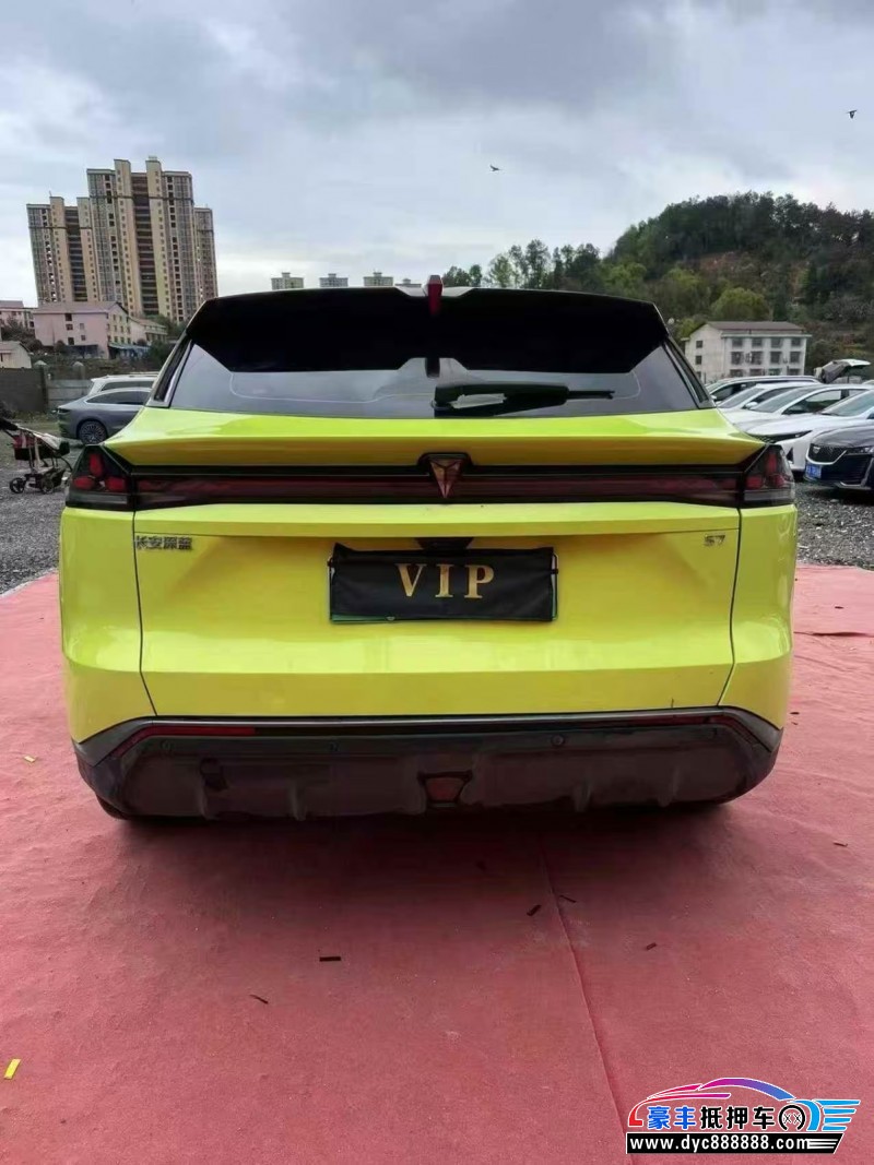 23年长安深蓝S7轿车抵押车出售