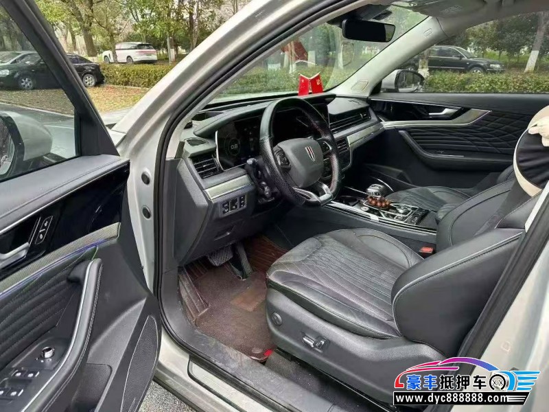 22年红旗HS5轿车抵押车出售