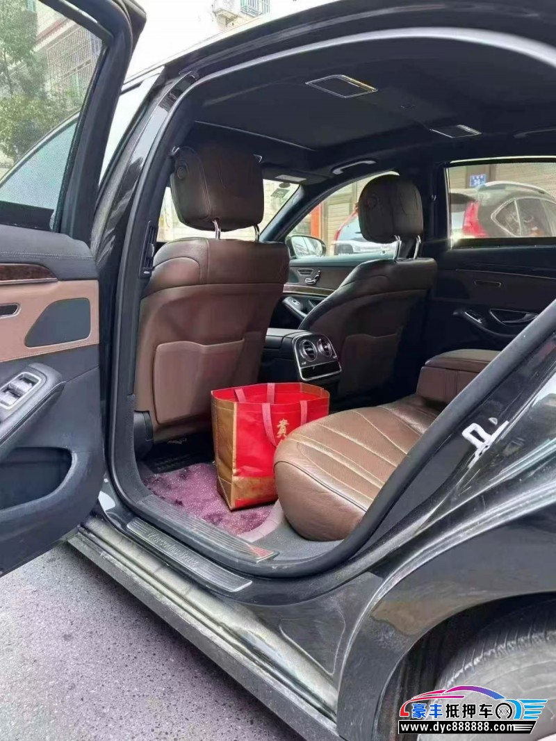 17年奔驰S轿车抵押车出售