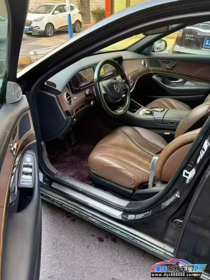 17年奔驰S轿车抵押车出售