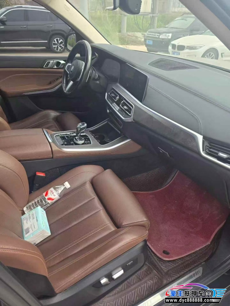 20年宝马X5轿车抵押车出售