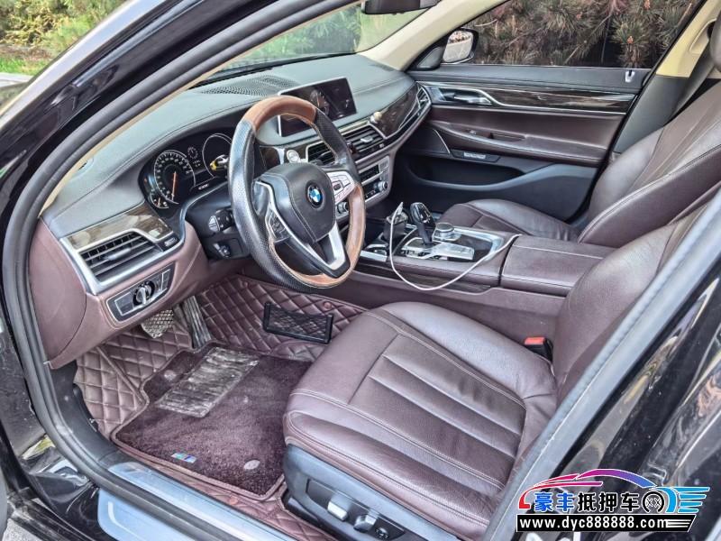 16年宝马7系轿车抵押车出售