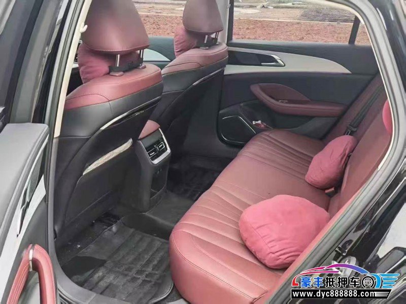 25年红旗H5轿车抵押车出售