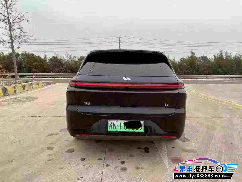 26年理想L6轿车抵押车出售