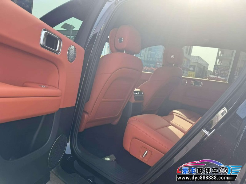 26年理想L6轿车抵押车出售