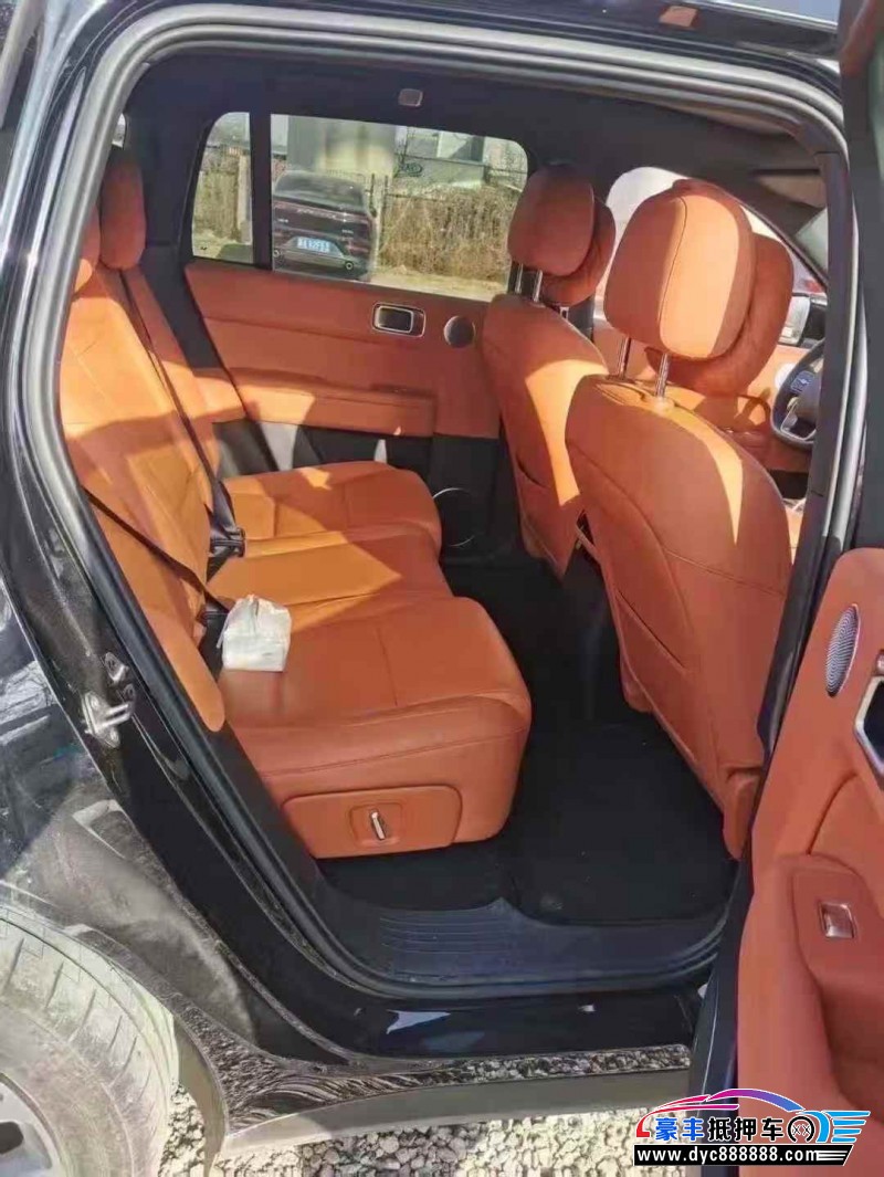 24年理想L6轿车抵押车出售