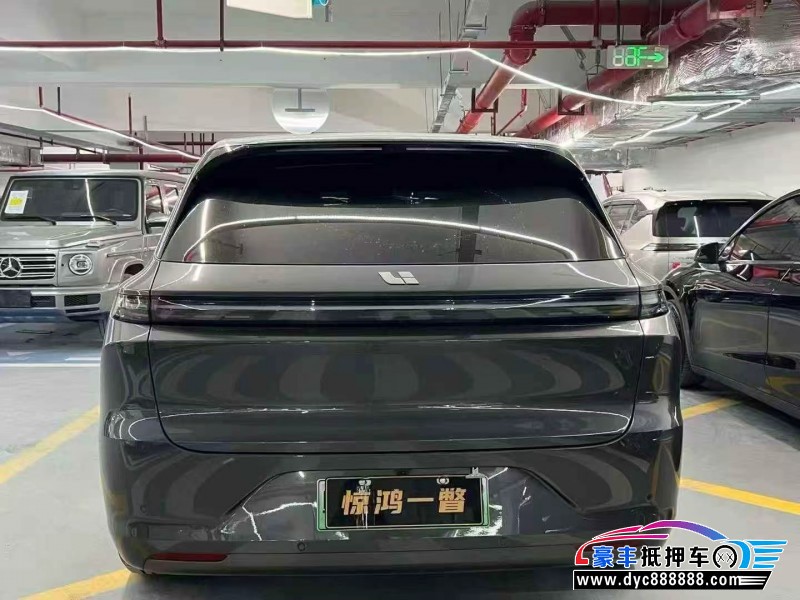 24年理想L6轿车抵押车出售
