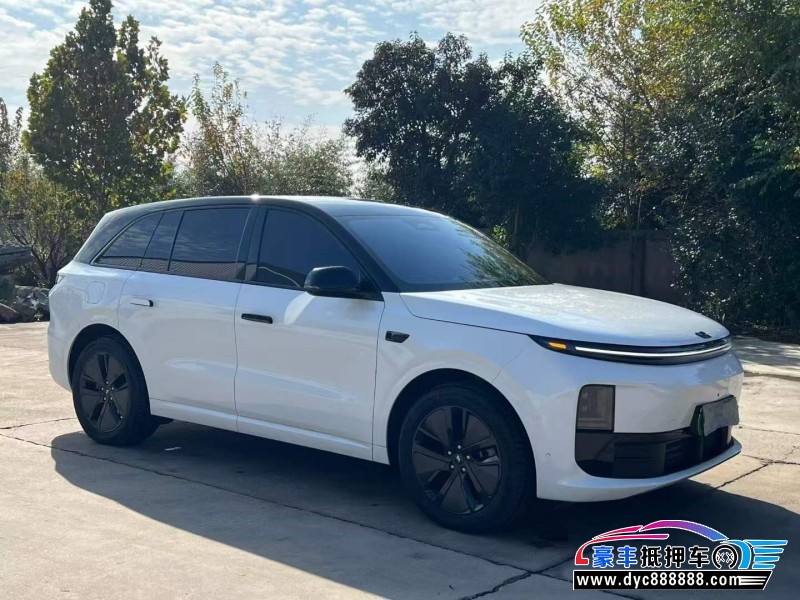 24年理想L6轿车抵押车出售