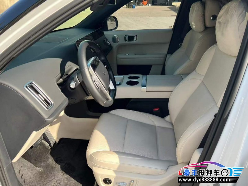 24年理想L6轿车抵押车出售