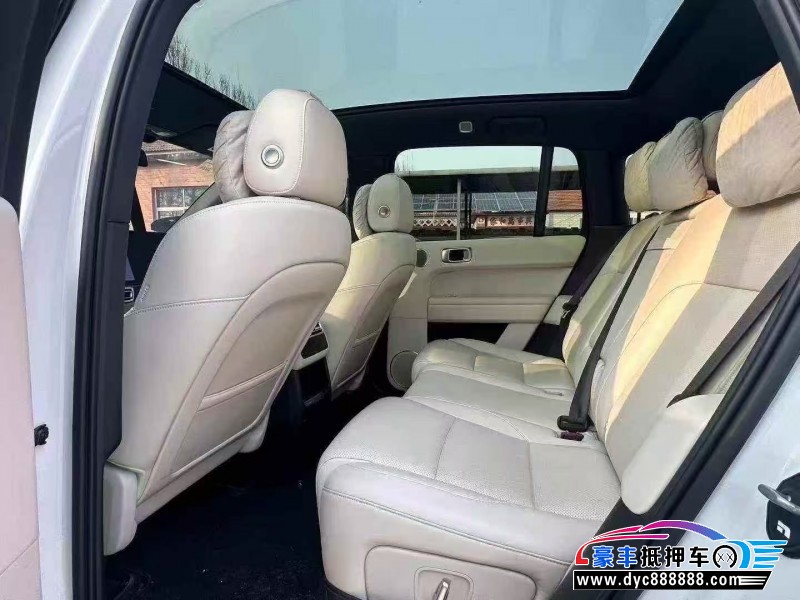 24年理想L6轿车抵押车出售