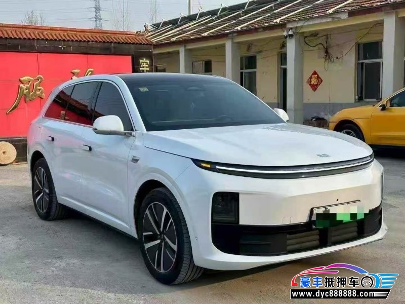 24年理想L6轿车抵押车出售